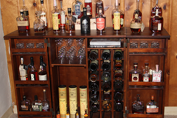 Authentic Models Grand Club Whiskey Cabinet